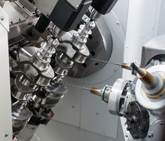 Deep hole drilling for crankshafts with HELLMERICH turret heads